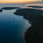 Forest Bay * Pula