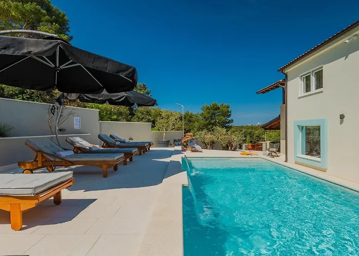 Forest Bay Semesterbostad *