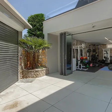 Hébergement de vacances Forest Bay Pula